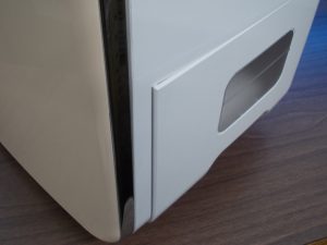 Q.水タンクが本体より少しはみでてしまいます。 （除湿機、TD-ZB