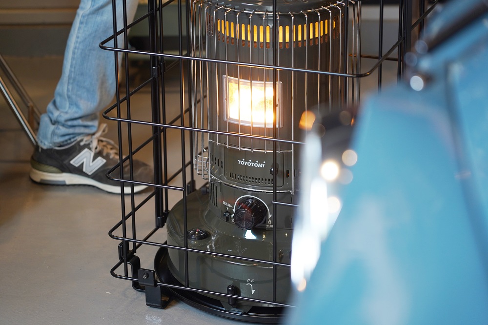 自衛隊仕様ストーブ『宿営暖房I型』を9月25日10時よりトヨトミ公式  