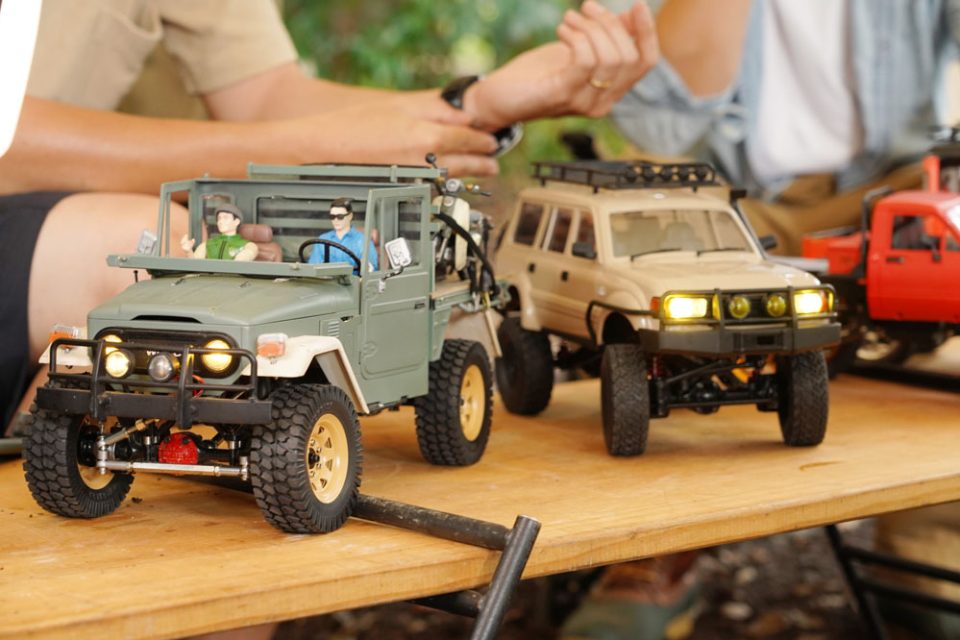 ラジコンをキャンプシーンのアクティビティに／株式会社レイウッド  