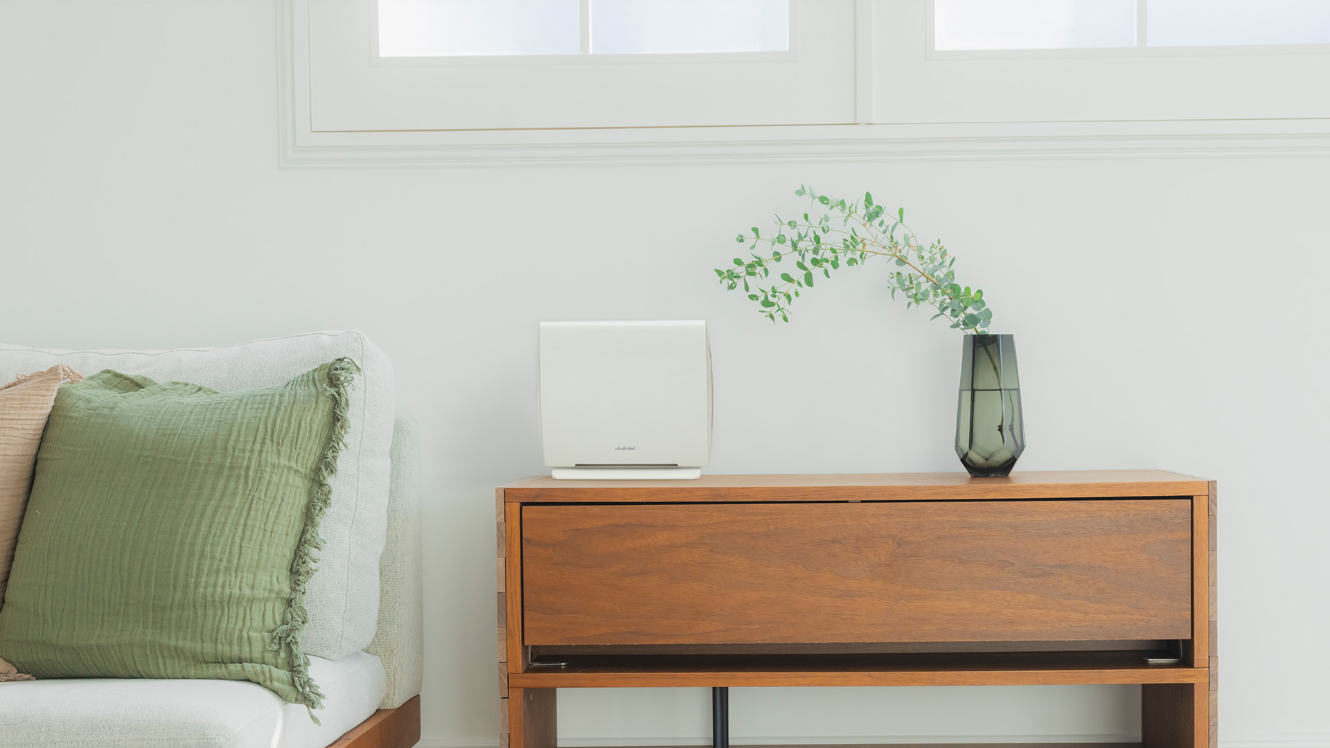 AC-10　air purifier